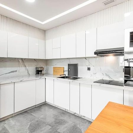 Modern And Luxurious Apartment Rabat Esterno foto